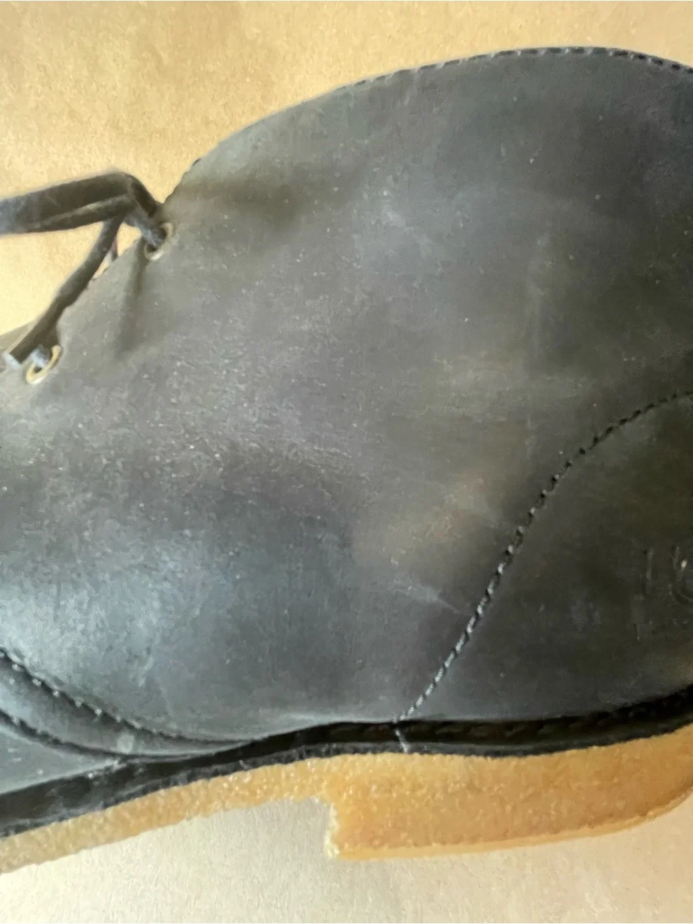 UGG Men's Black Leather Chukka Boot with Crepe Sole